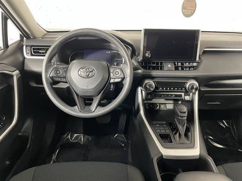 Certified 2023 Toyota RAV4 LE AWD/4WD image 12