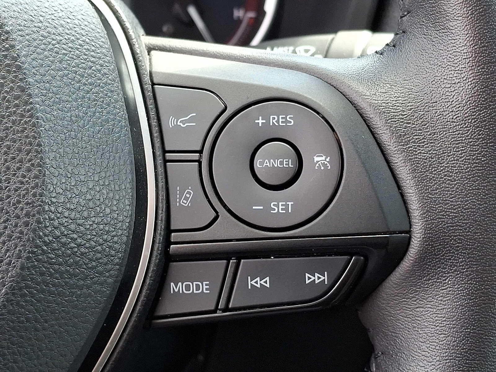 Used 2024 Toyota RAV4 XLE Premium w/ Weather Package AWD/4WD image 19