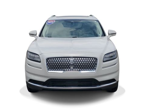 Used 2023 Lincoln Nautilus Reserve AWD/4WD image 2