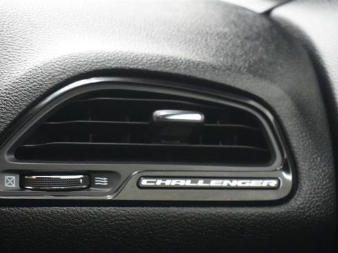 Used 2019 Dodge Challenger SXT AWD/4WD image 22