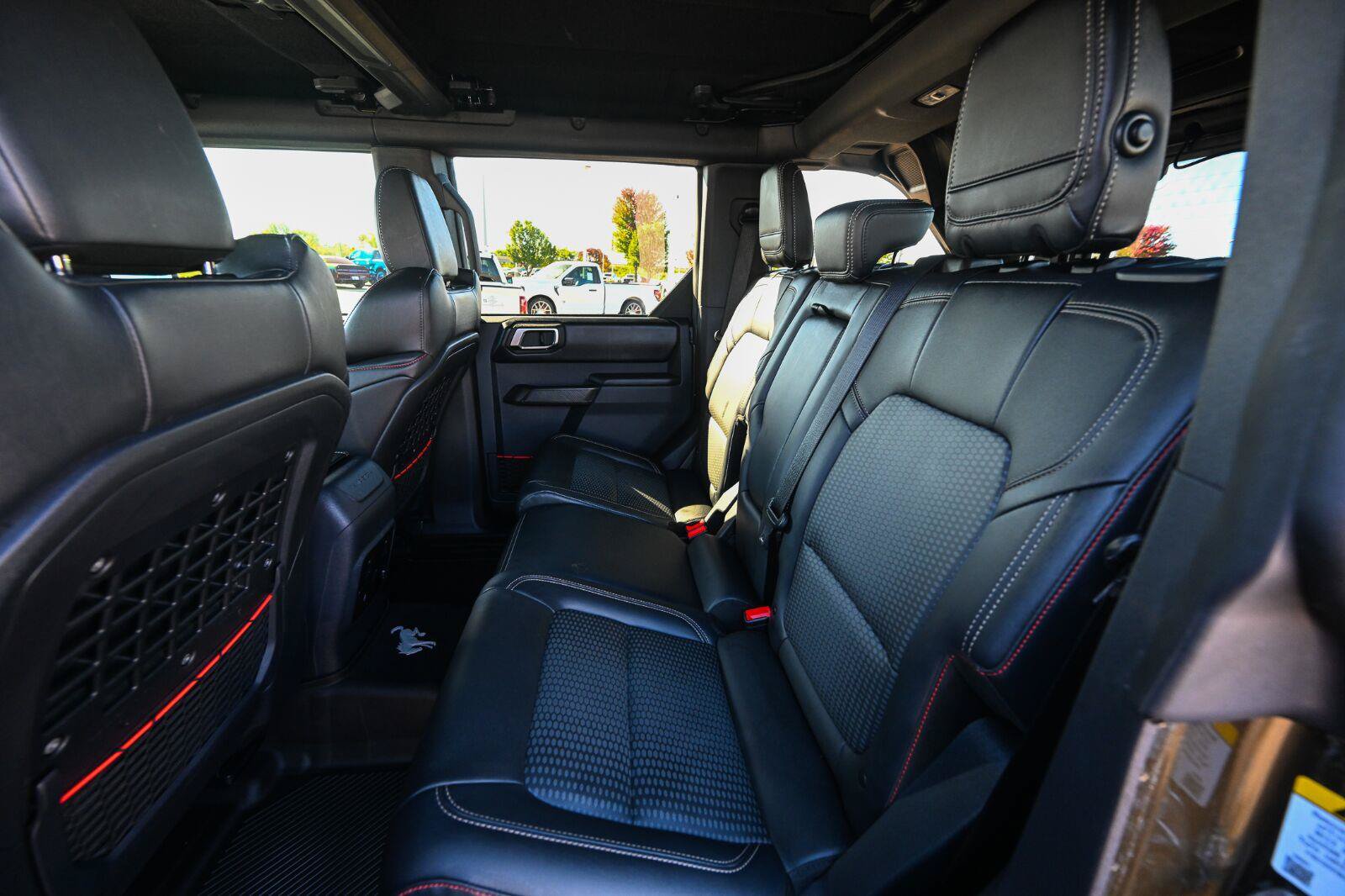 Used 2024 Ford Bronco Raptor w/ Interior Carbon Fiber Pack 6 AWD/4WD image 30