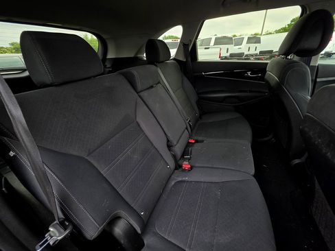 Used 2016 Kia Sorento AWD w/ LX Convenience Package image 28