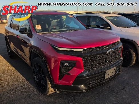 Used 2026 Chevrolet Traverse RS w/ LPO, Floor Liner Package AWD/4WD image 1