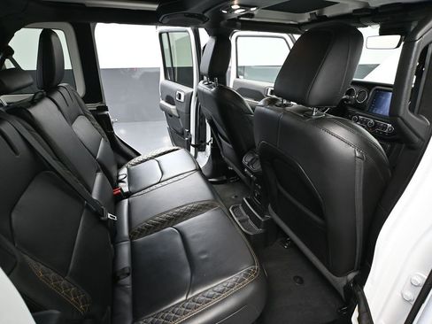 Used 2021 Jeep Wrangler Unlimited Sahara image 43