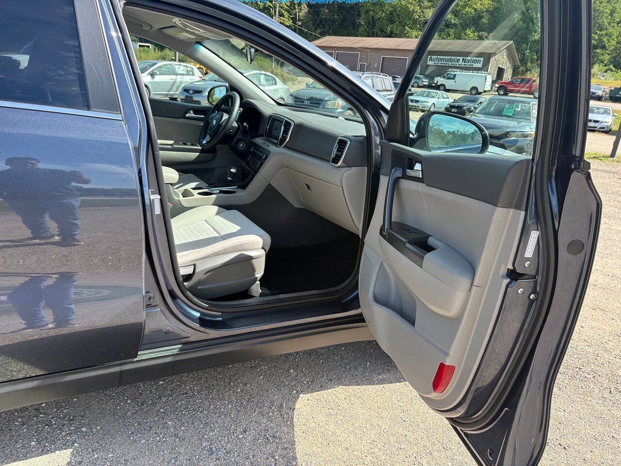 Used 2019 Kia Sportage LX w/ LX Popular Package AWD/4WD image 18