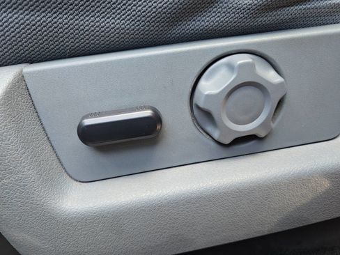 Used 2014 Ford F150 XLT w/ Equipment Group 302A Luxury image 18