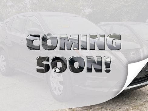 Used 2019 Nissan Rogue S FWD image 1