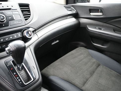 Used 2016 Honda CR-V LX image 4