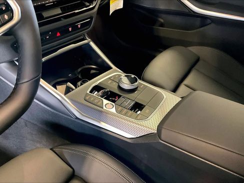 New 2026 BMW 330i Sedan w/ M Sport Package RWD image 7