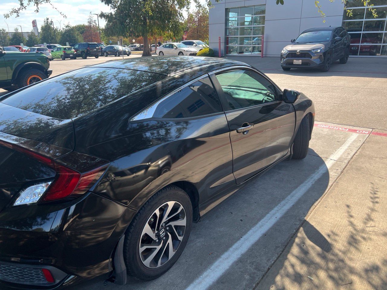 Used 2016 Honda Civic LX-P image 4