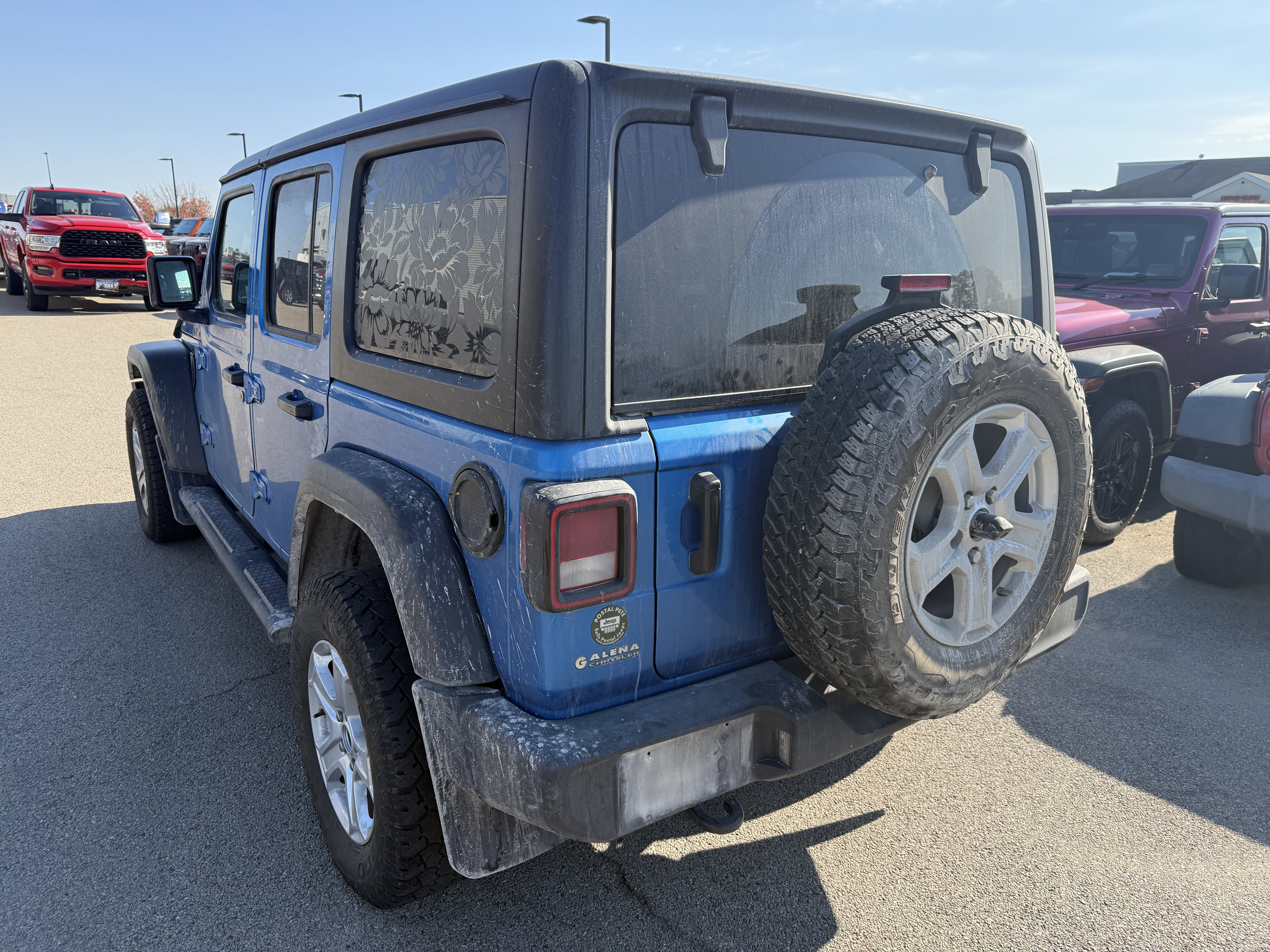Used 2022 Jeep Wrangler Unlimited Sport w/ Cold Weather Group AWD/4WD image 6