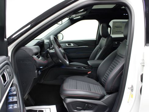 New 2025 Ford Explorer ST-Line w/ Premium Package image 12