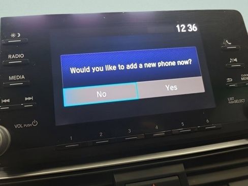 Used 2019 Honda Accord LX image 30