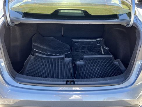 Used 2021 Toyota Corolla XLE image 4