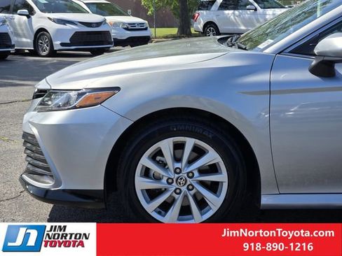 Used 2024 Toyota Camry LE image 8