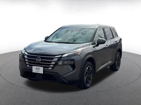 Used 2025 Nissan Rogue SV image 8