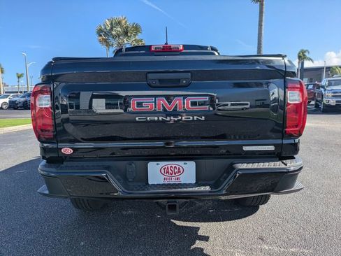 Used 2024 GMC Canyon Elevation w/ Convenience Package image 4