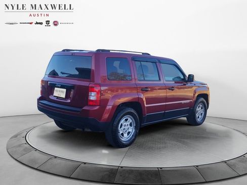 Used 2016 Jeep Patriot Sport image 13
