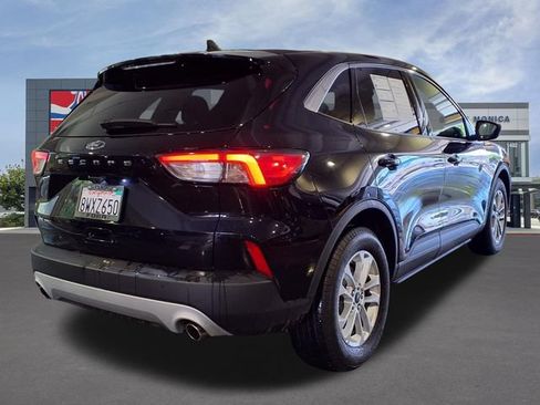 Used 2021 Ford Escape SE FWD image 23