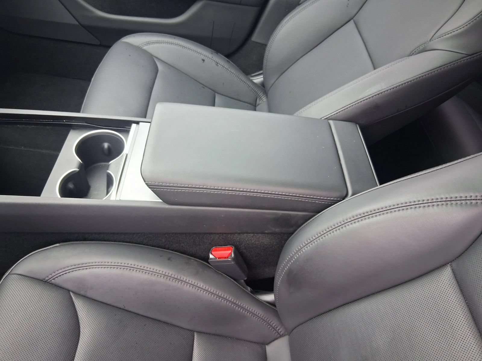 Used 2024 Tesla Model 3 Long Range AWD/4WD image 8