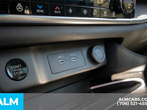 Used 2024 Nissan Rogue Platinum w/ Platinum Premium Package image 28