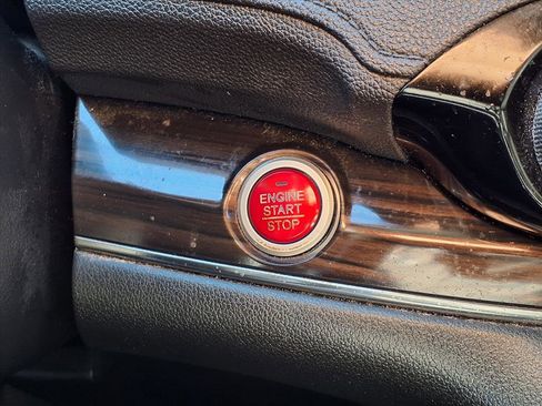 Used 2015 Honda CR-V EX-L image 12