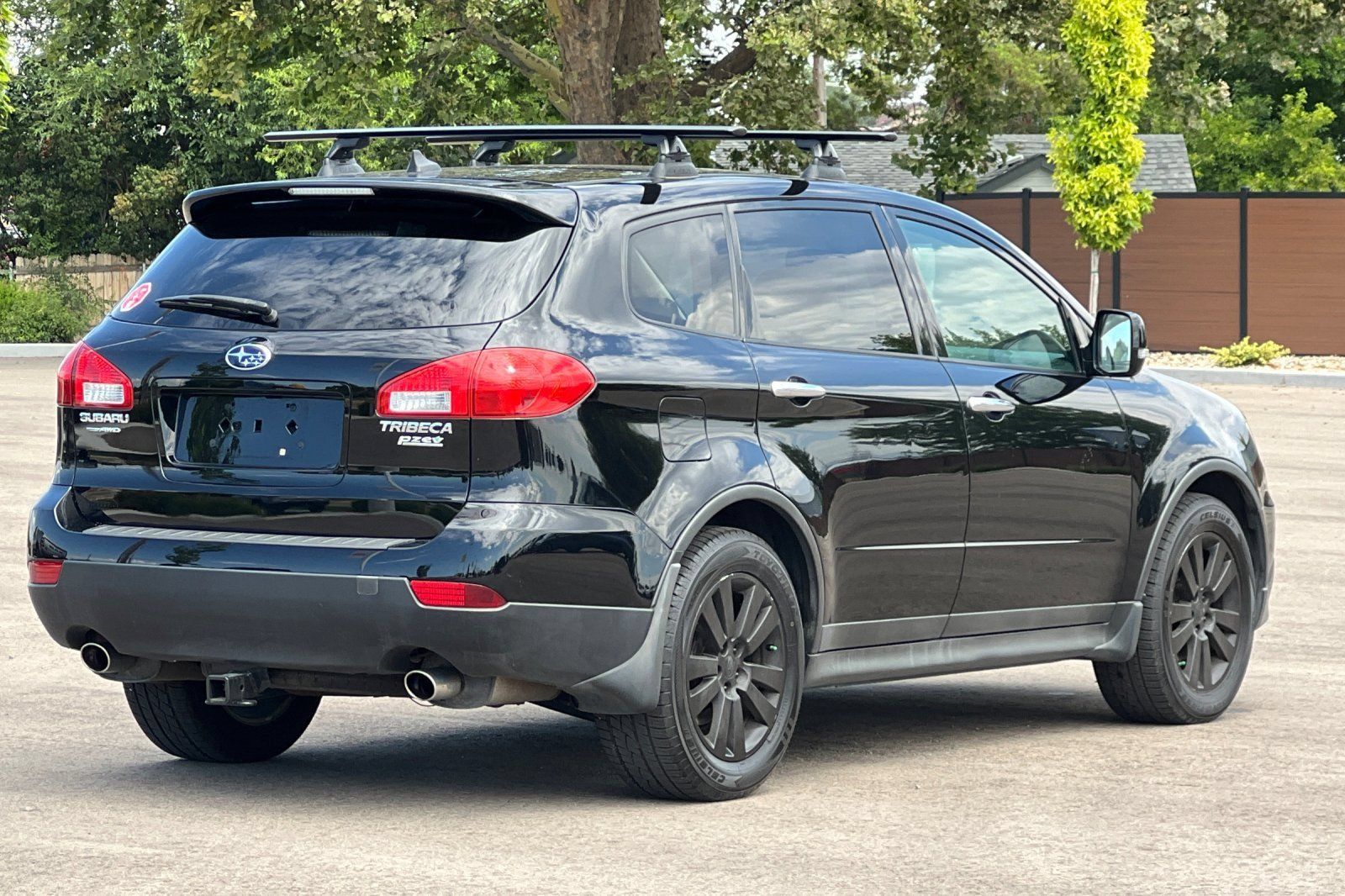 Used 2010 Subaru Tribeca Limited AWD/4WD image 6