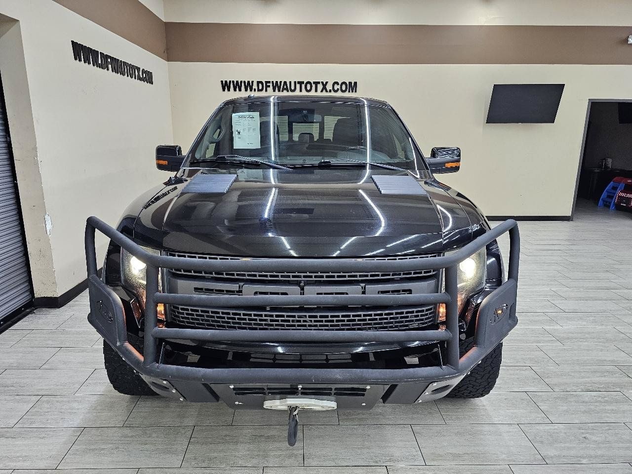 Used 2014 Ford F150 Raptor w/ Equipment Group 801A Luxury AWD/4WD image 3