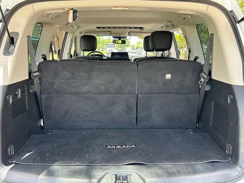Used 2022 Nissan Armada SL AWD/4WD image 45
