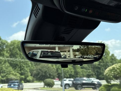 New 2026 Chevrolet Traverse High Country FWD image 29