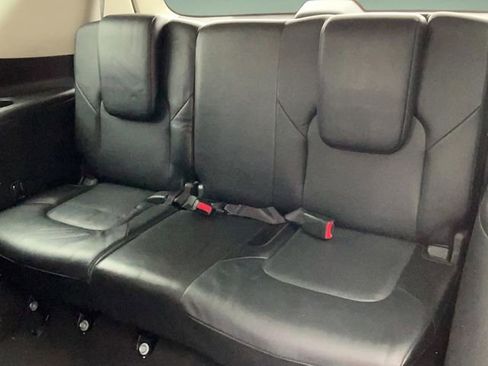 Used 2018 Nissan Armada Platinum image 17