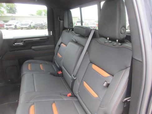New 2026 GMC Sierra 2500 AT4 w/ AT4 Premium Plus Package AWD/4WD image 14