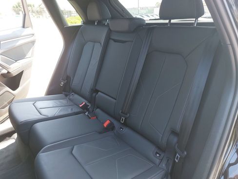 Certified 2025 Audi Q3 2.0T Premium w/ Convenience Package AWD/4WD image 14