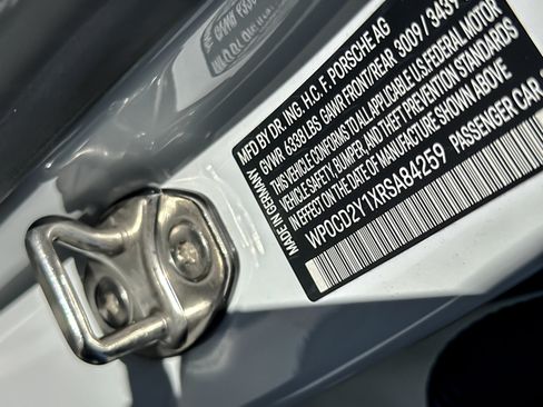 Certified 2024 Porsche Taycan GTS AWD/4WD image 29