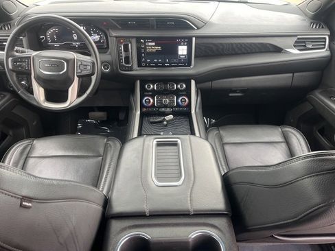 Used 2023 GMC Yukon XL Denali image 56