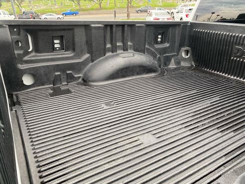 Used 2024 Ford F250 XLT image 9