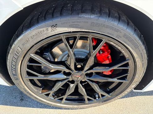 Certified 2025 Chevrolet Corvette Stingray Coupe w/ Z51 Performance Package image 16