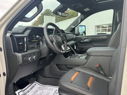 New 2026 GMC Sierra 2500 AT4 w/ AT4 Premium Plus Package image 14