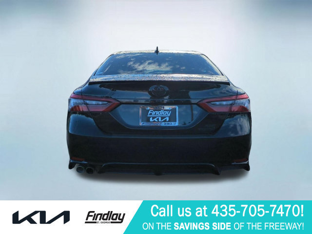 Used 2022 Toyota Camry XSE w/ Navigation Upgrade Package FWD image 6