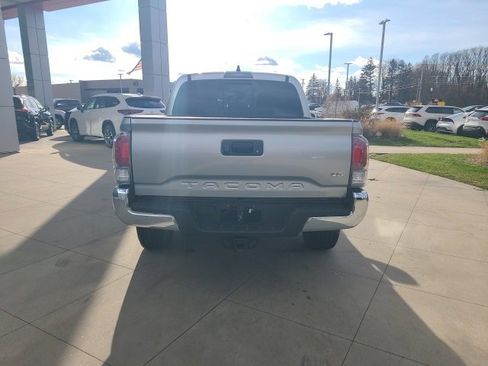 Used 2023 Toyota Tacoma TRD Off-Road image 6
