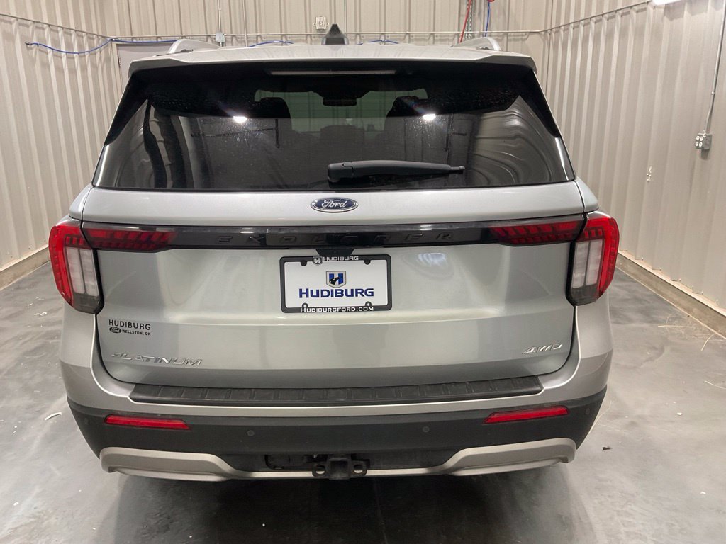 Used 2025 Ford Explorer Platinum AWD/4WD image 27