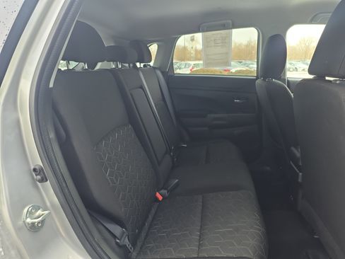 Used 2025 Mitsubishi Outlander Sport ES image 29