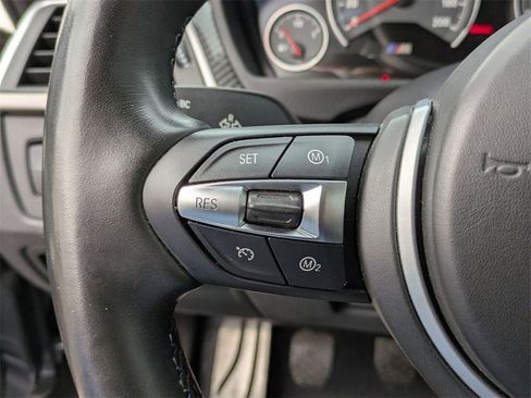 Used 2020 BMW M4 Base w/ Competition Package image 20