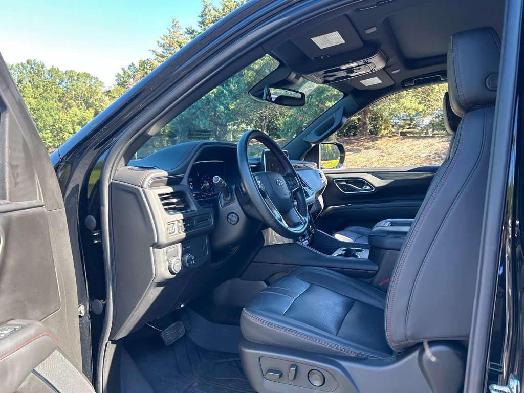 Used 2023 Chevrolet Tahoe RST w/ Luxury Package RWD image 41