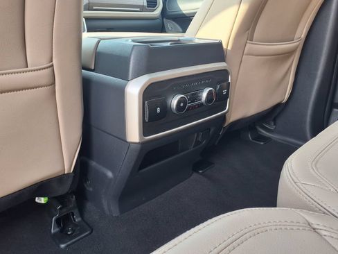 Used 2024 Ford Expedition Max Limited RWD image 28