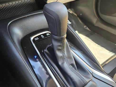 Used 2023 Toyota Corolla LE w/ Carpet Mat Package (TMS) FWD image 22