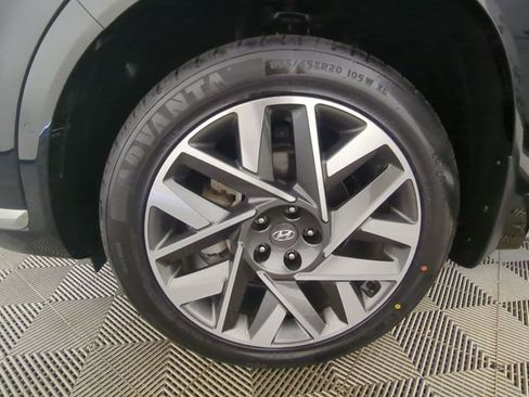 Used 2023 Hyundai Santa Fe Calligraphy AWD/4WD image 17