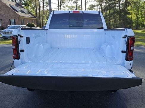 New 2026 RAM 1500 Express AWD/4WD image 13