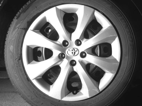 Used 2025 Toyota Corolla LE FWD image 18