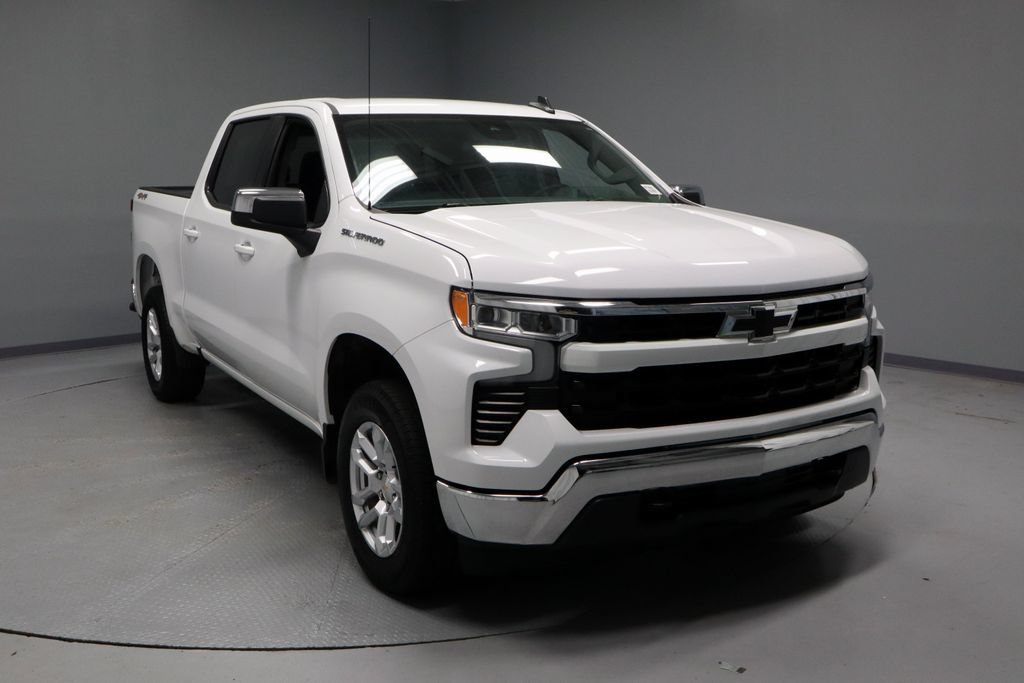 Used 2023 Chevrolet Silverado 1500 LT AWD/4WD image 1